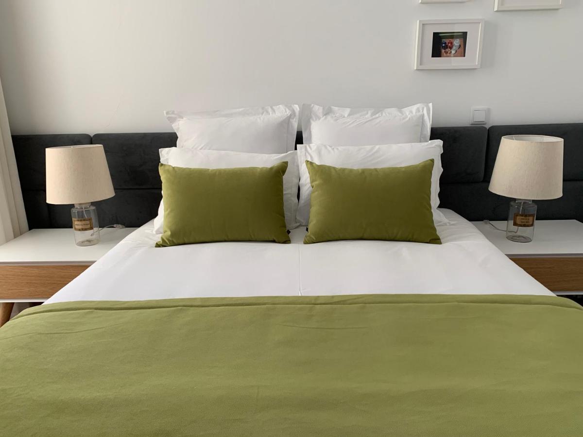 Pharmacia Guesthouse โกอิมบรา ภายนอก รูปภาพ